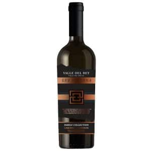 Luz Chilena Family Collection Cabernet Sauvignon is a Full-Bodied Red Wine from Chile