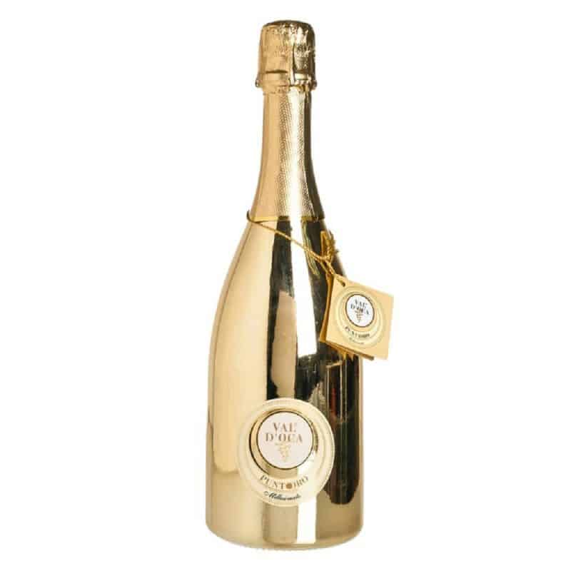 Val D'Oca Vino Spumante Millesimato Gold Edition Extra Dry Val D'Oca Vino Spumante Millesimato Gold Edition Extra Dry is a Sparkling, Off-Dry/Semi-Sweet Sparkling from Italy